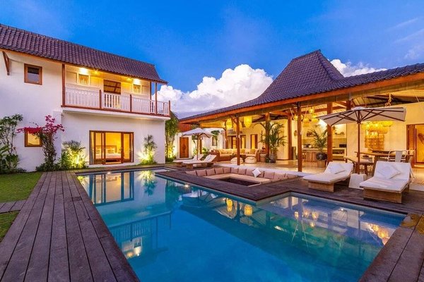 Pourquoi louer une villa de luxe plutôt que l'acheter ?