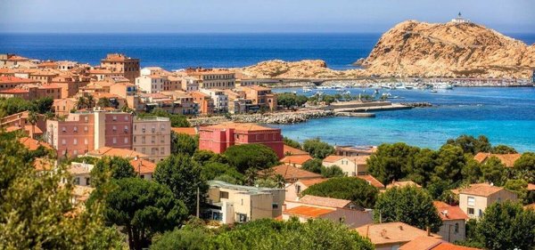 Toutes les bonnes pratiques à suivre pour travailler avec une agence immobilière de l'Ile Rousse