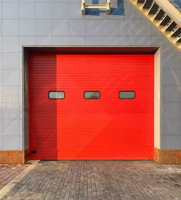 Guide pratique pour sécuriser une porte de garage